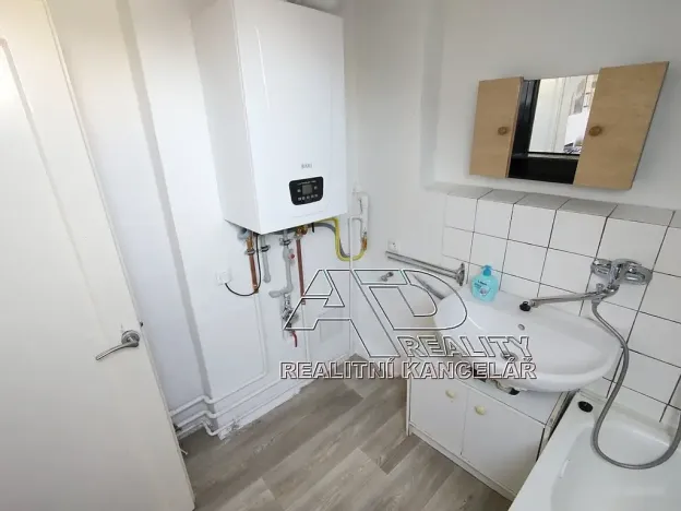 Pronájem bytu 2+1, České Budějovice, 70 m2