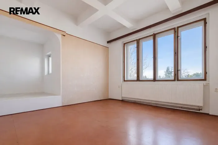 Prodej obchodního prostoru, Kolín - Kolín V, Ovčárecká, 554 m2