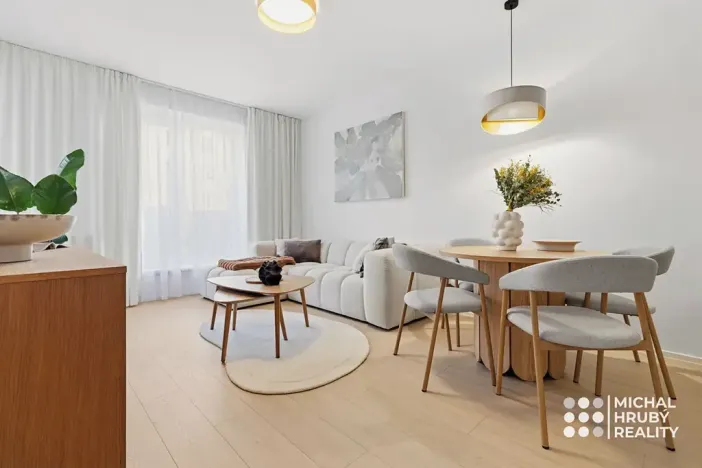 Prodej bytu 2+kk, Ostrava, Výstavní, 40 m2