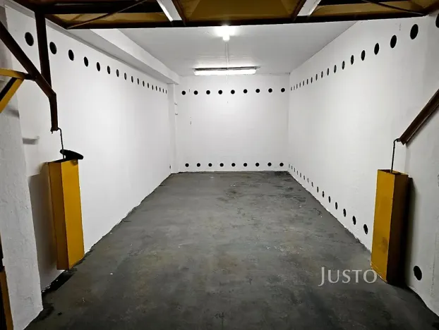 Prodej garáže, Praha - Žižkov, Chelčického, 18 m2