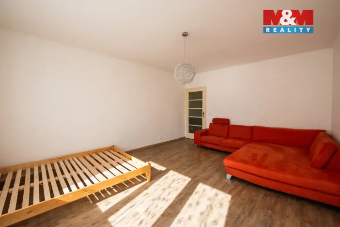 Pronájem bytu 2+1, Hradec Králové, Šimkova, 75 m2