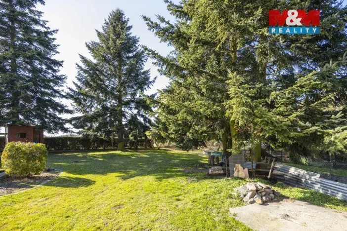Prodej rodinného domu, Sulice - Želivec, Hlavní, 374 m2