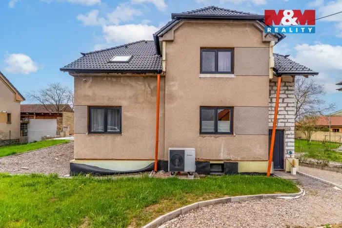 Prodej rodinného domu, Pardubice - Dražkovice, 250 m2