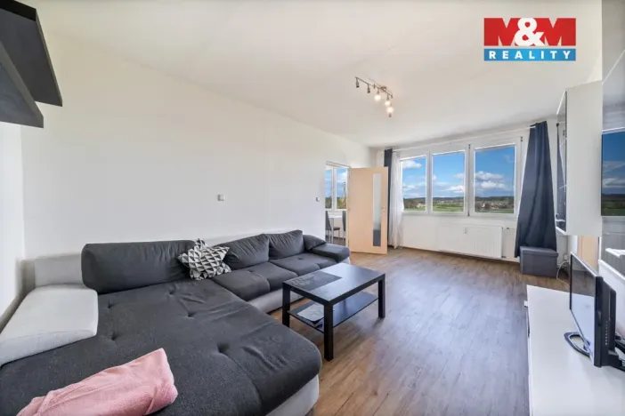 Prodej bytu 3+1, Jindřichův Hradec - Jindřichův Hradec III, sídliště Vajgar, 73 m2