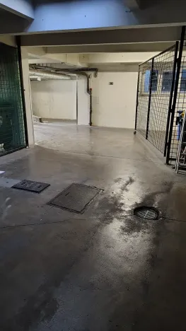 Pronájem garážového stání, Praha - Holešovice, U Pergamenky, 12 m2