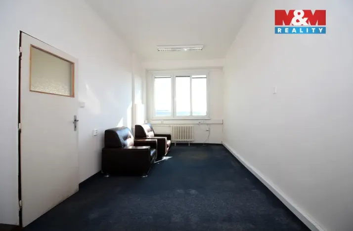 Pronájem kanceláře, Hradec Králové - Nový Hradec Králové, Brněnská, 38 m2