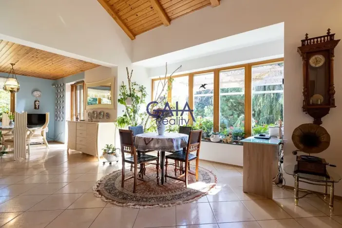 Prodej rodinného domu, Strážovice, 354 m2