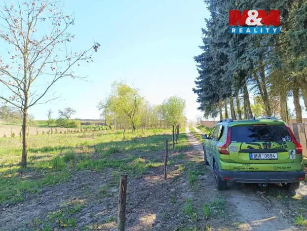 Pronájem zahrady, Sezemice - Kladina, 3761 m2