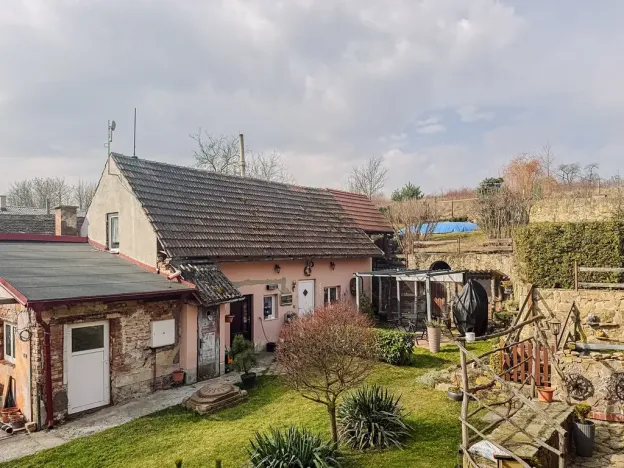 Prodej činžovního domu, Červené Pečky, Dobešovice, 617 m2