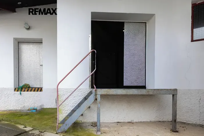 Prodej skladu, Hořovice, nábřeží Hynka Šlosara, 4000 m2