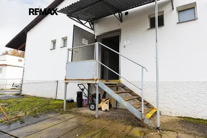 Prodej skladu, Hořovice, nábřeží Hynka Šlosara, 4000 m2