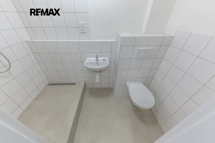 Prodej bytu 1+kk, Praha - Střížkov, Děčínská, 23 m2