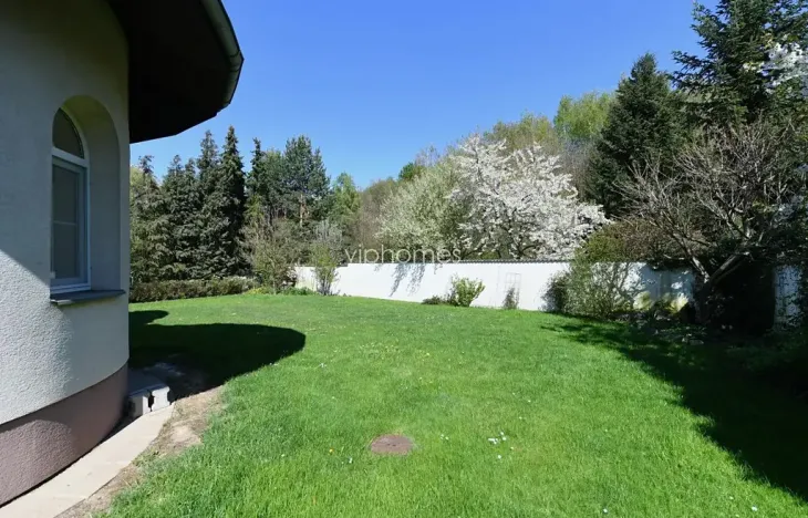 Pronájem vily, Průhonice, Pod Valem, 400 m2