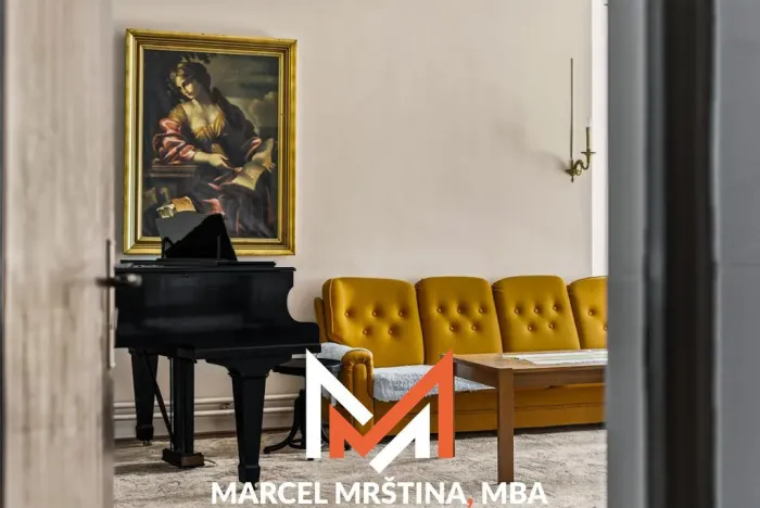 Prodej rodinného domu, Červený Kostelec, Jiráskova, 340 m2