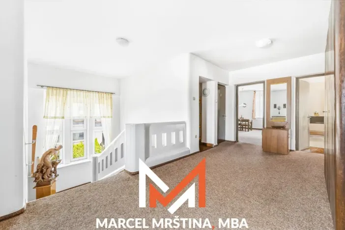 Prodej rodinného domu, Červený Kostelec, Jiráskova, 340 m2