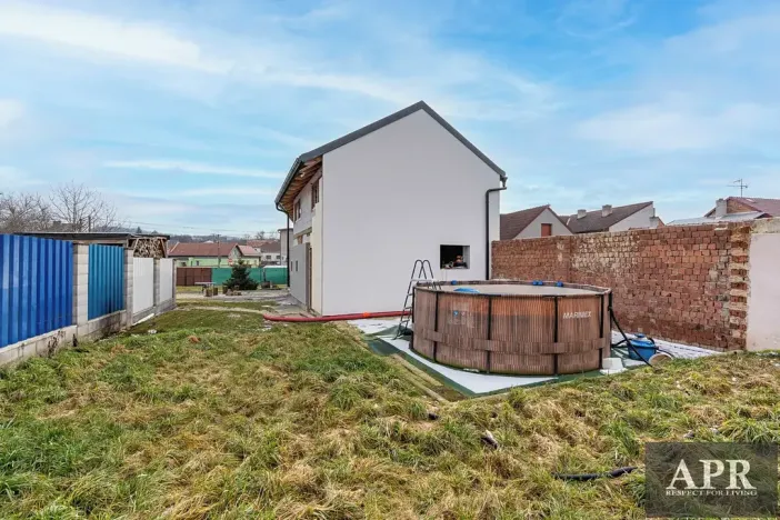 Prodej rodinného domu, Pašovice, 228 m2