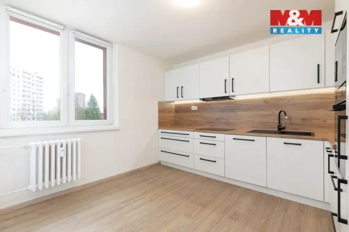 Prodej bytu 3+1, Ostrava - Bělský Les, Jiřího Herolda, 74 m2