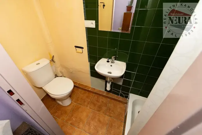 Prodej rodinného domu, Dobříš, Mírové náměstí, 451 m2