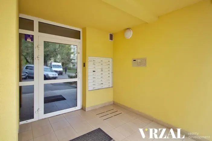 Prodej bytu 2+1, Praha - Bohnice, Toruňská, 67 m2