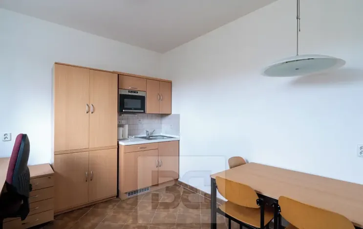 Pronájem obchodního prostoru, Praha - Kolovraty, Kupkova, 35 m2