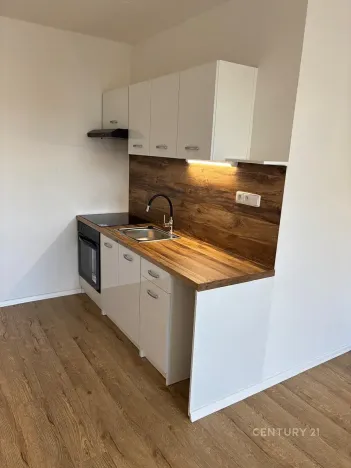 Pronájem bytu 2+kk, Most, tř. Budovatelů, 40 m2