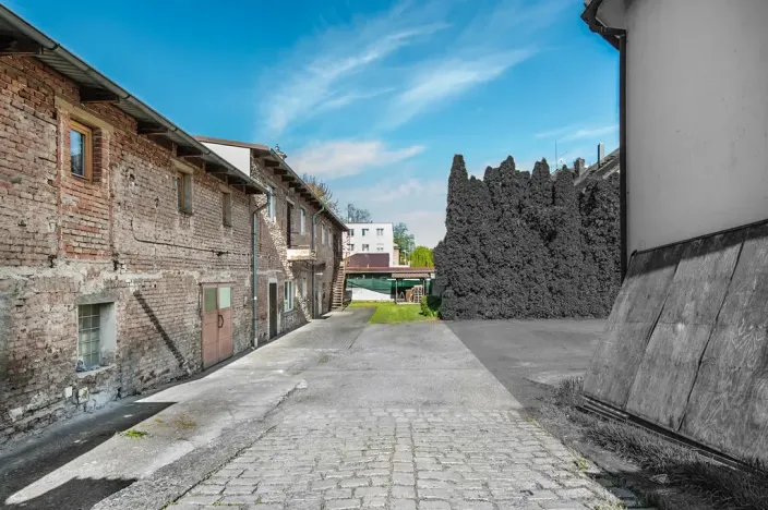 Prodej obchodního prostoru, Kolín, Roháčova, 340 m2