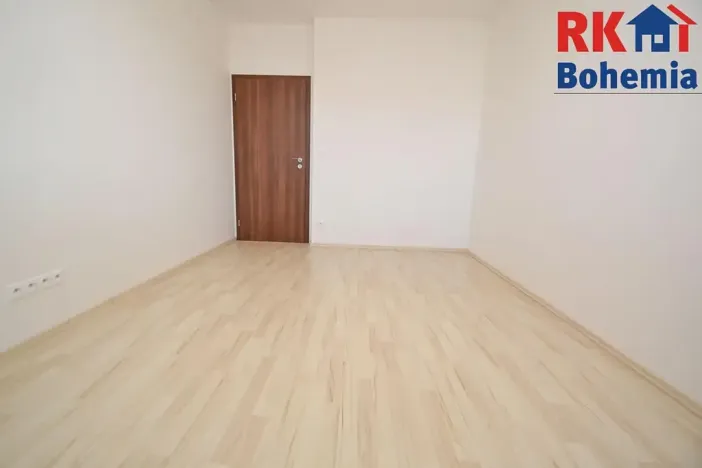Pronájem bytu 2+kk, Praha - Háje, Loosova, 54 m2