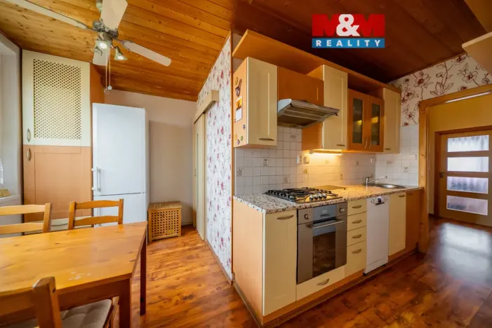 Prodej bytu 3+1, Práče, 75 m2