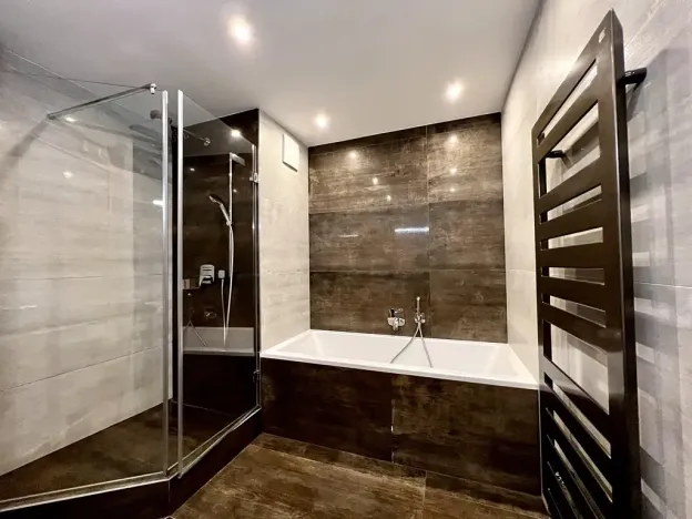 Prodej bytu 6+kk a větší, Praha, Lékařská, 167 m2