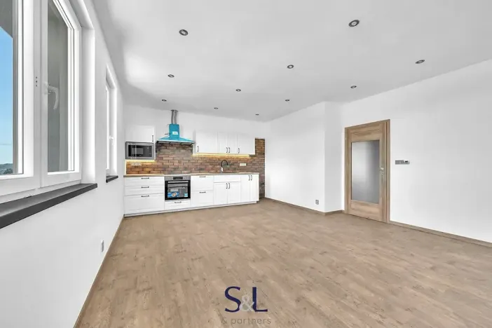 Pronájem bytu 4+kk, Nový Bor, 90 m2