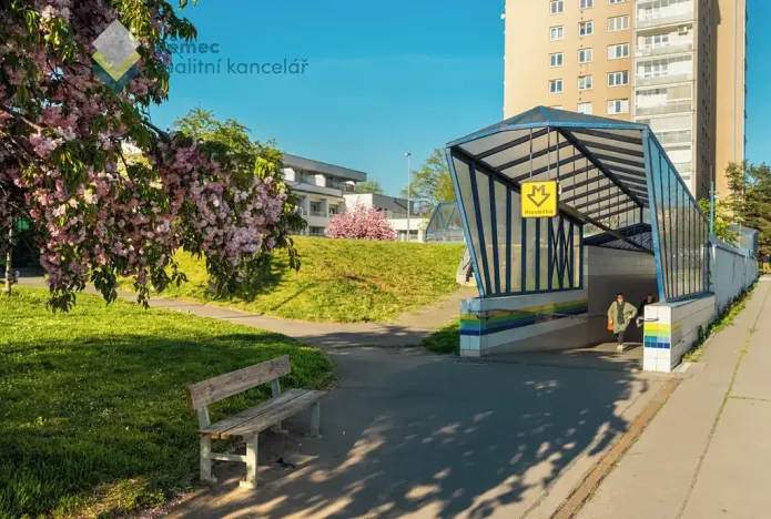 Prodej bytu 3+1, Praha - Hloubětín, Poděbradská, 72 m2