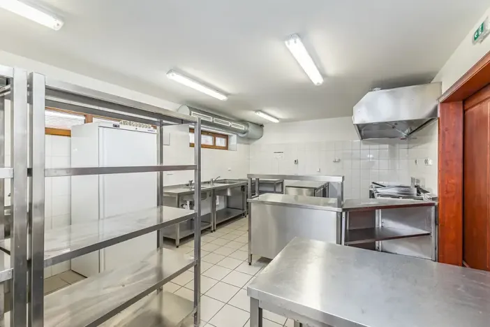 Prodej ubytování, Horní Stropnice, 700 m2