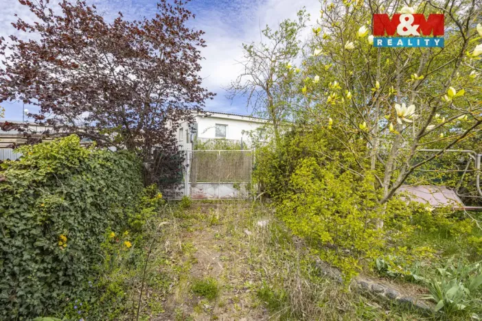 Prodej zahrady, Praha - Uhříněves, 345 m2