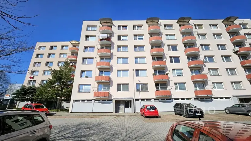 Prodej bytu 3+1, Písek, Na Stínadlech, 64 m2