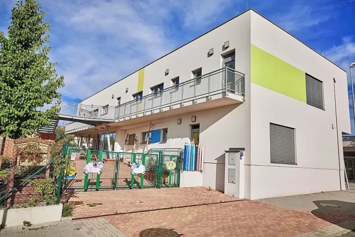 Prodej bytu 4+kk, Praha - Dolní Chabry, U jízdárny, 118 m2