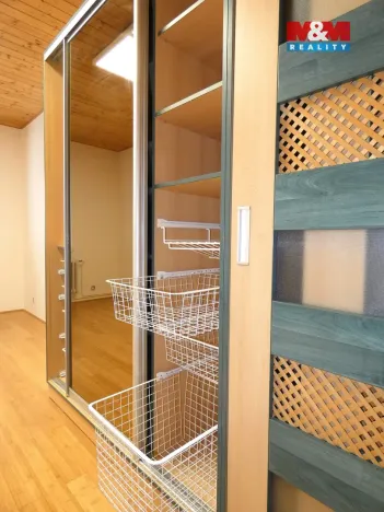 Pronájem bytu 2+1, Ostrava - Krásné Pole, Družební, 60 m2