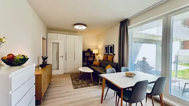 Pronájem bytu 1+kk, Praha - Vysočany, Gerstelova, 41 m2
