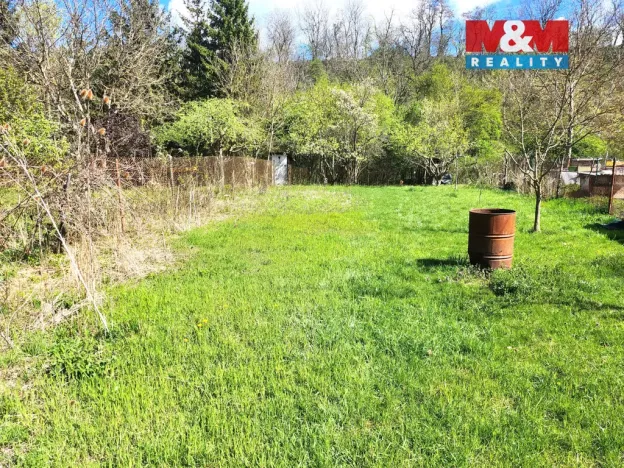 Prodej zahrady, Louny, 1029 m2
