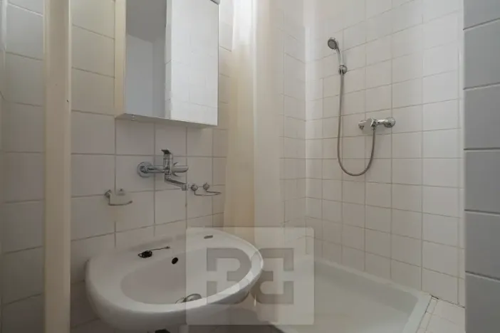 Prodej bytu 1+kk, Praha - Vysočany, Podnádražní, 30 m2