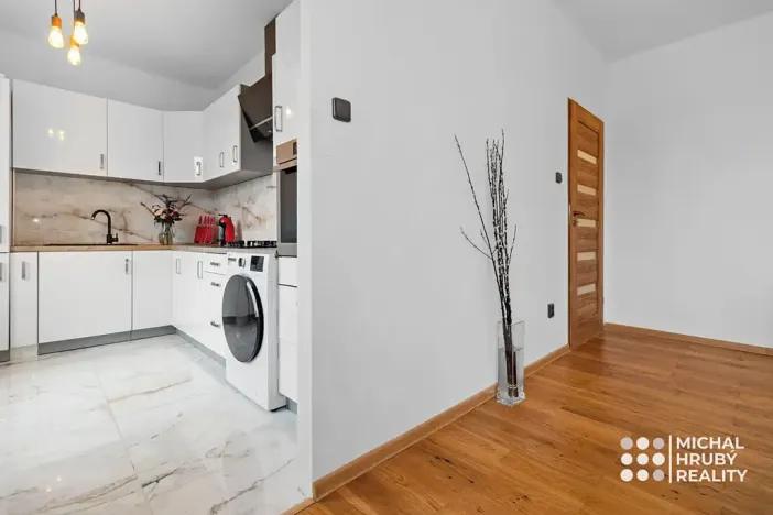 Prodej bytu 2+1, Ostrava, Aleše Hrdličky, 51 m2