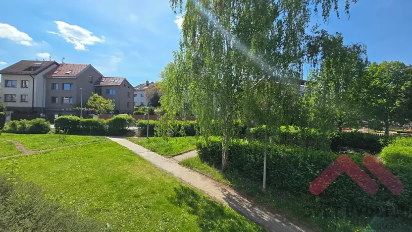 Pronájem bytu 2+1, Praha - Smíchov, K Závěrce, 66 m2