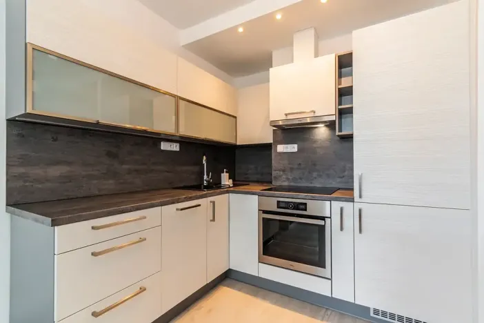 Pronájem bytu 2+kk, Praha - Kamýk, Zárubova, 39 m2