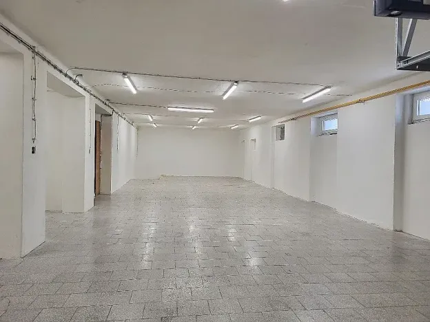 Pronájem skladu, Brno, Bohunická, 276 m2