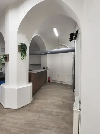 Pronájem restaurace, Brno, Josefská, 127 m2