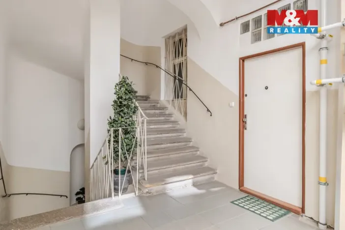 Pronájem bytu 2+1, Praha - Nové Město, Růžová, 60 m2