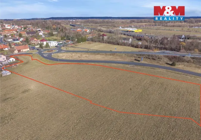 Prodej komerčního pozemku, Opatovice nad Labem, 8413 m2