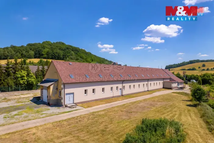 Pronájem skladu, Chuderov, 1187 m2