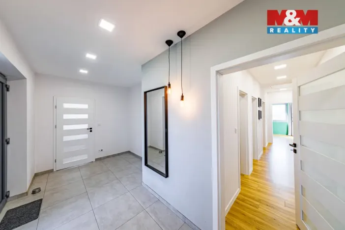 Prodej rodinného domu, Rumburk - Rumburk 3-Dolní Křečany, Ke koupališti, 135 m2