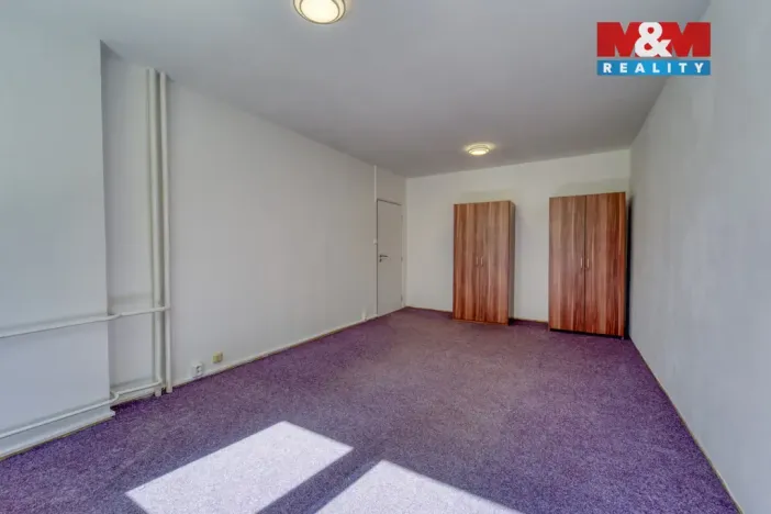 Pronájem bytu 2+1, Plzeň - Doubravka, Na Dlouhých, 58 m2