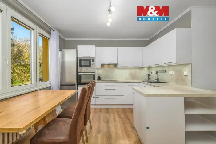 Prodej bytu 3+1, Třemošnice, 1. máje, 81 m2